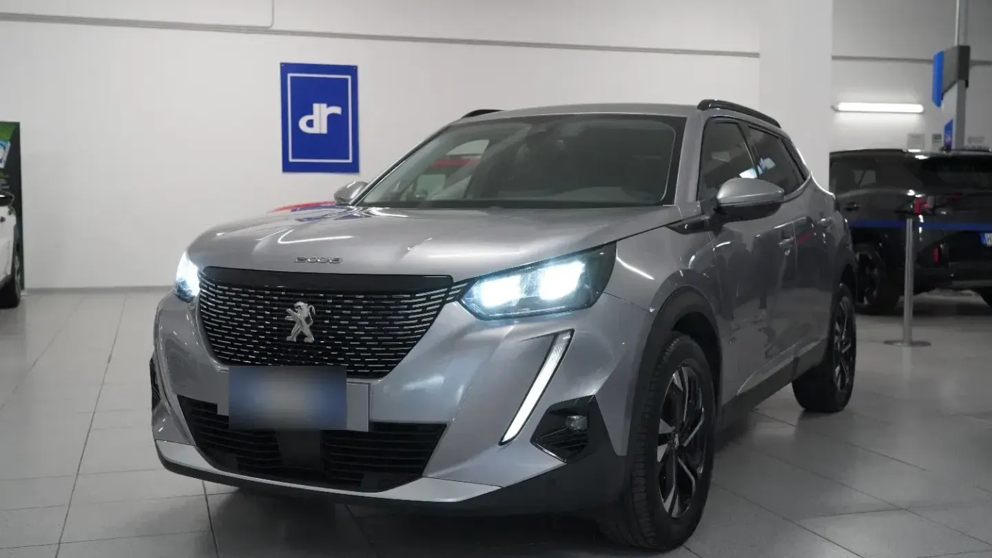 Peugeot 2008 PureTech 130 S&S Allure Navi Pack