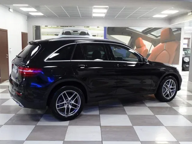 MERCEDES-BENZ GLC 220 D 4Matic Automatic Sport EU6 foto 2