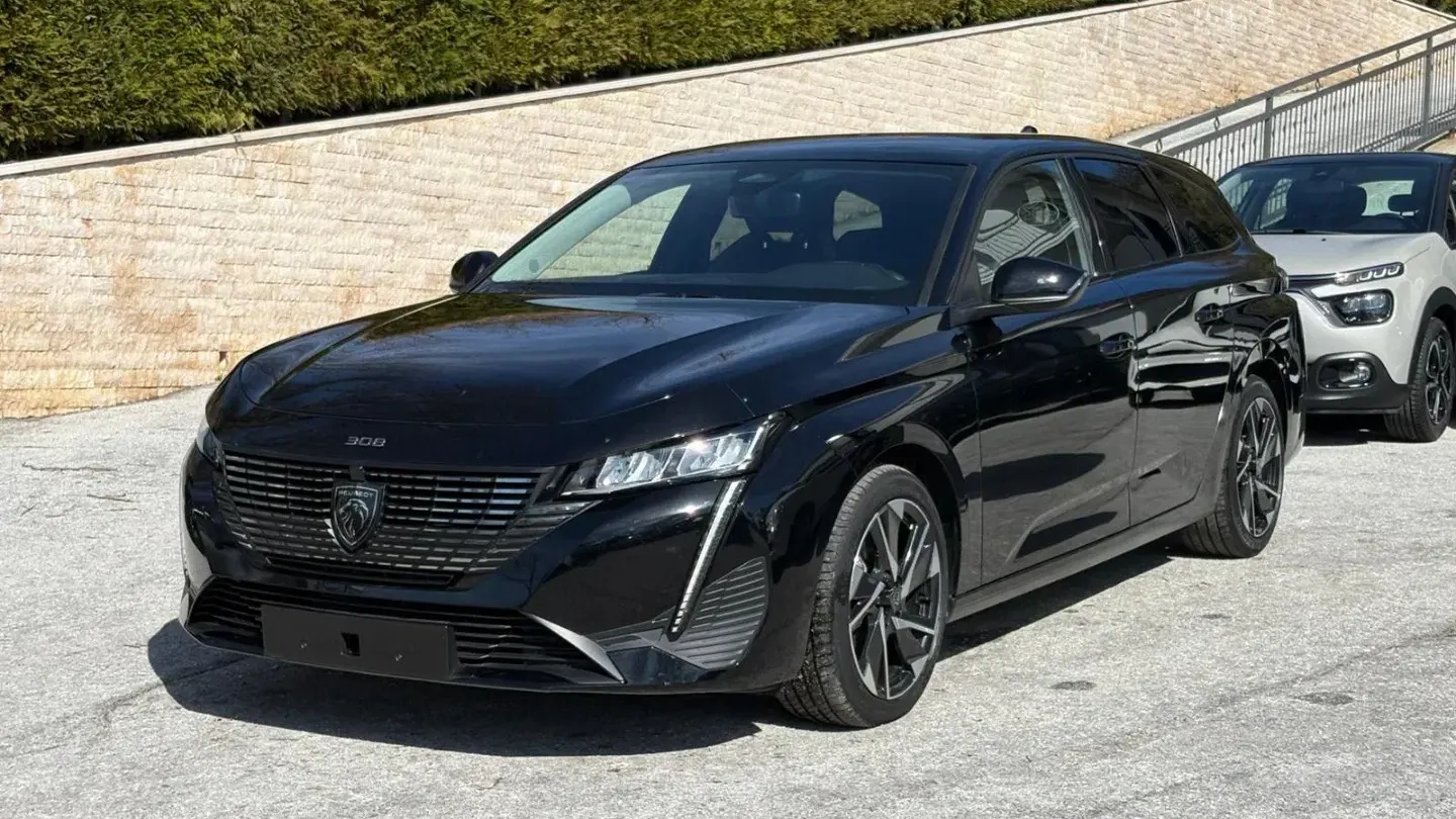 Peugeot 308 BlueHDi 130 S&S EAT8 SW Allure