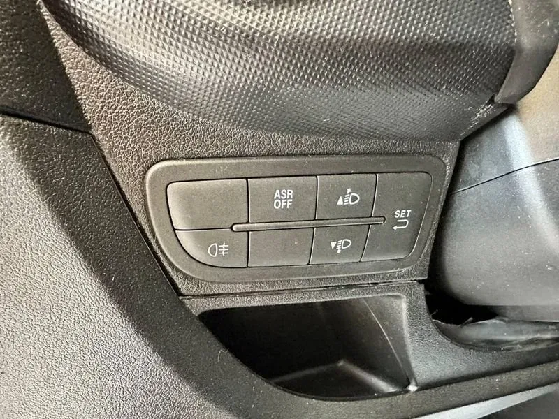Fiat Fiorino 1.3 MJT 80CV Cargo SX foto 12