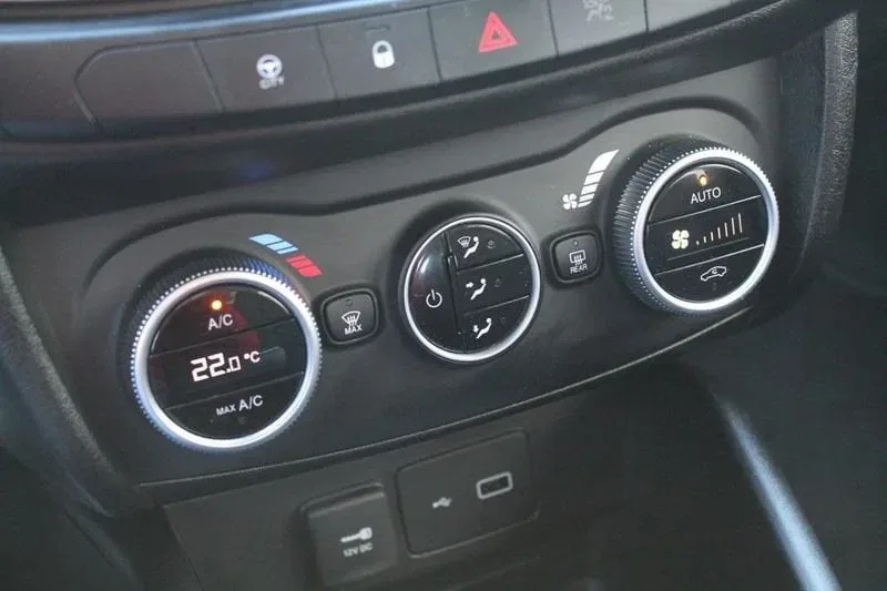Fiat Tipo 1.3 Mjt S&S 5 porte Cross foto 16
