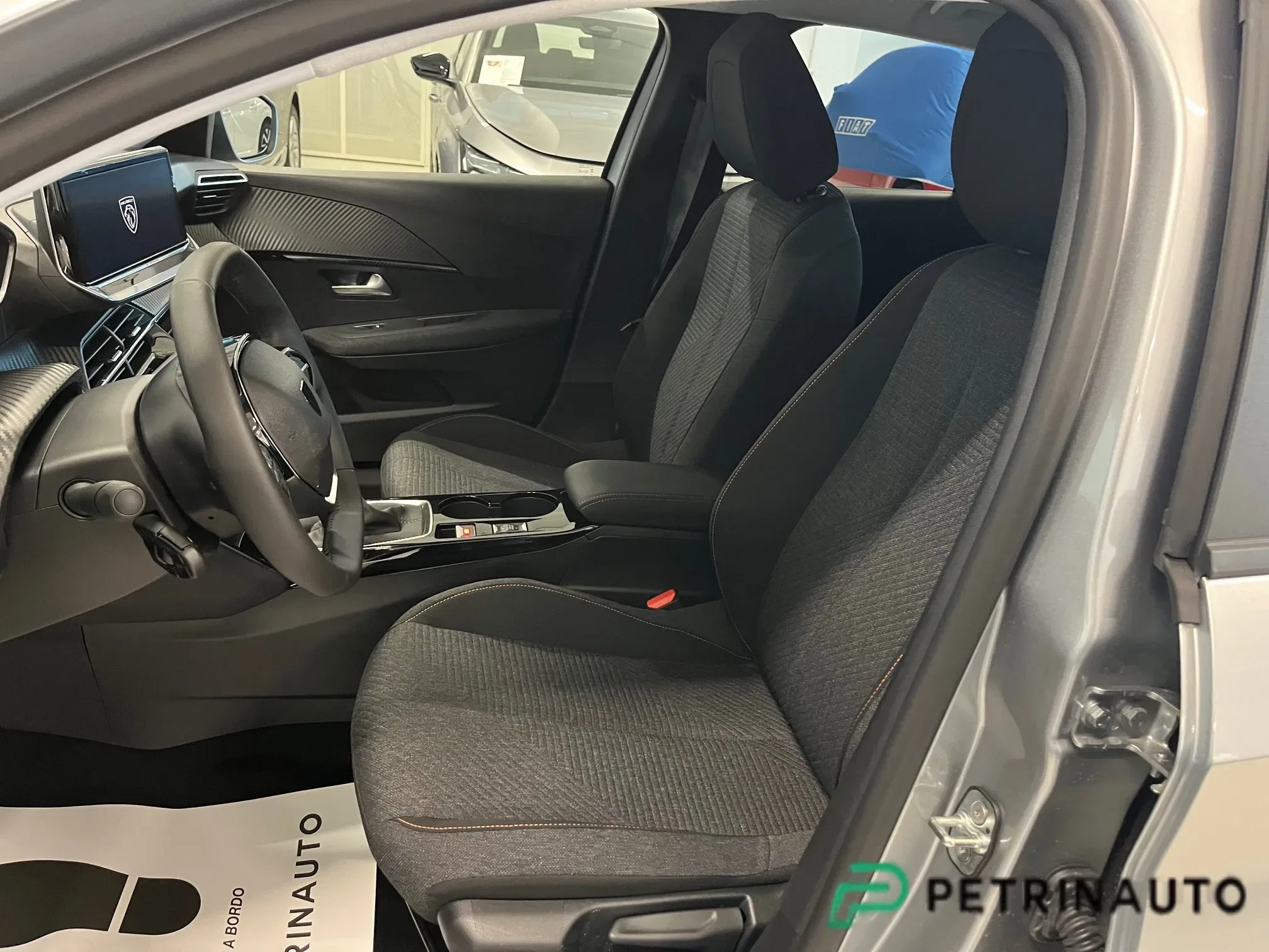 Peugeot 208 1.2 Business s&s 100cv KM0 Nazionale foto 11