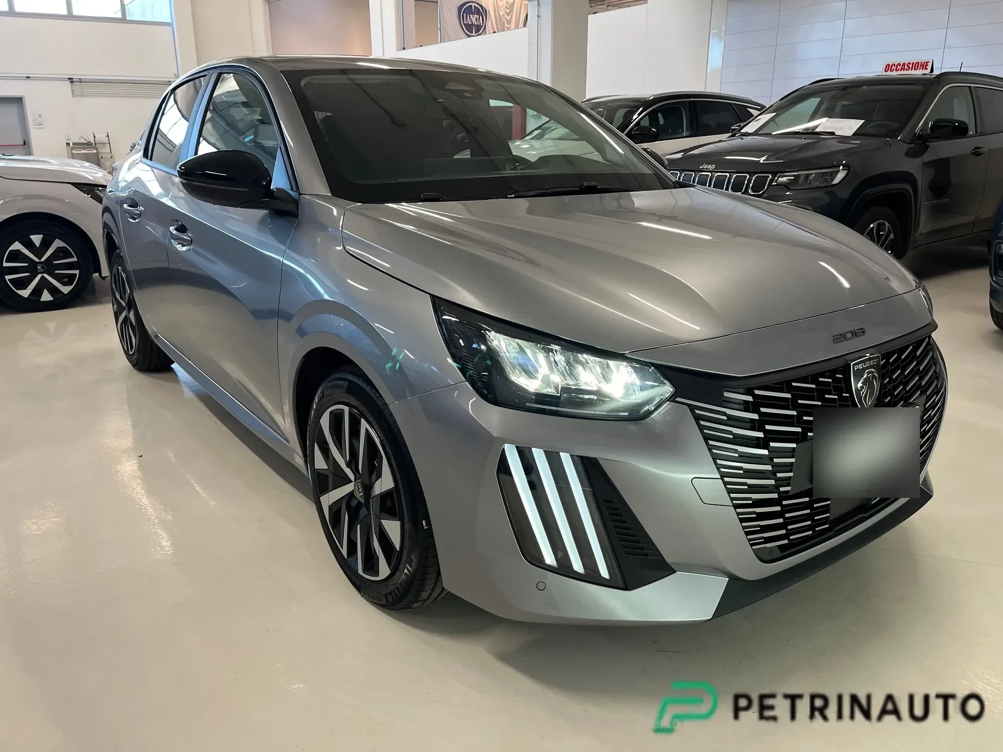 Peugeot 208 1.2 Business s&s 100cv KM0 Nazionale foto 3