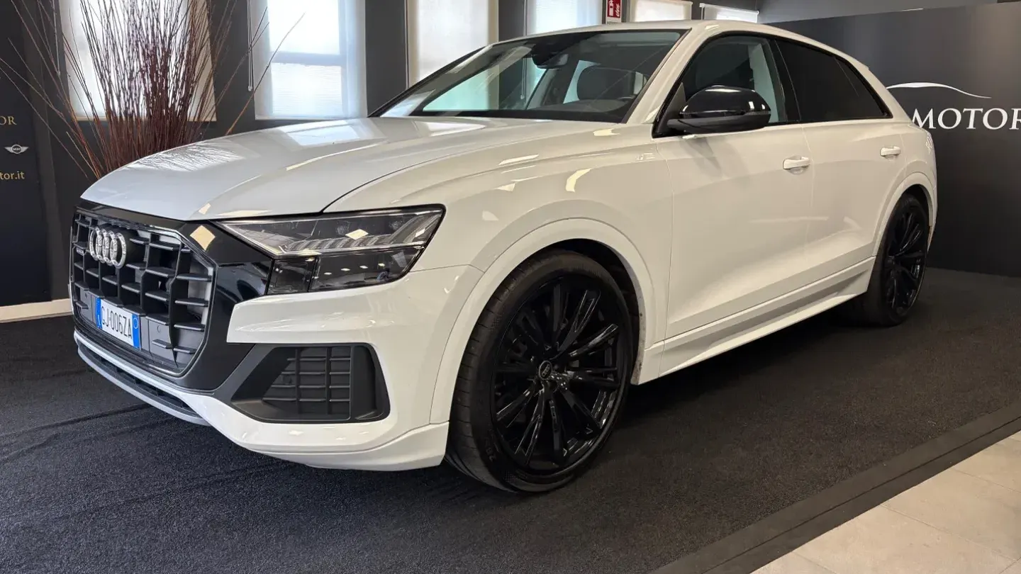 Audi Q8 45 TDI quattro tiptronic CERCHI X 23 - ESENTE DA SUPER BOLLO !!
