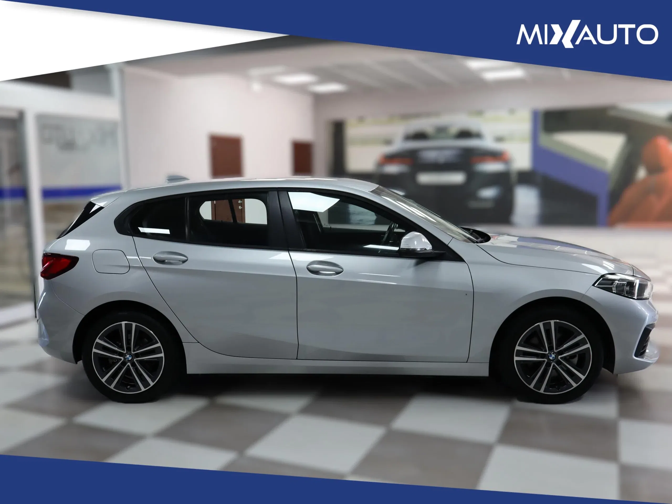 BMW 116 d Sport AUT EU6 foto 3