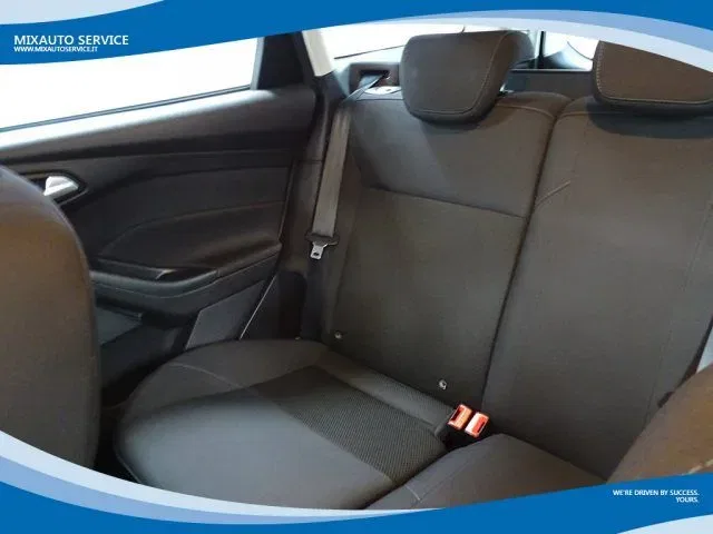 FORD Focus Station Wagon 1.5 TDCI 120cv Plus EU6B foto 10