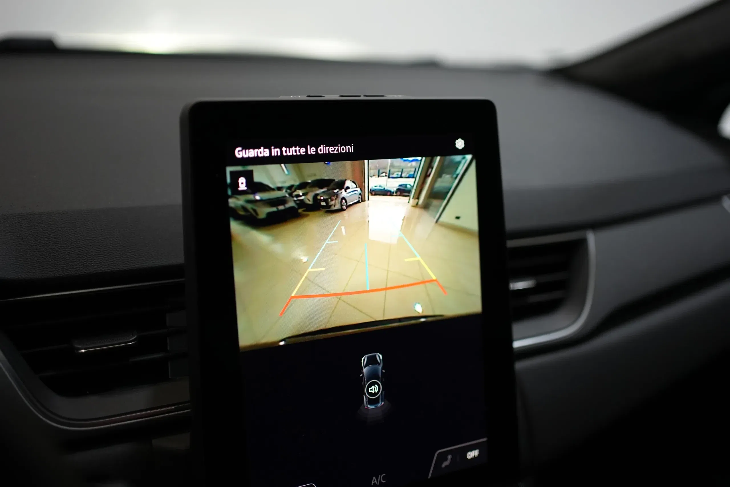 Renault Captur TCe 90cv Techno foto 12