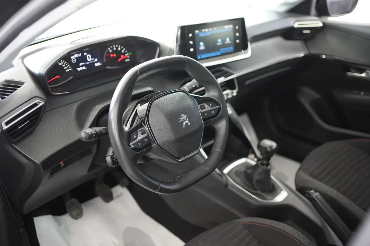 Peugeot 208 BlueHDi 100 Stop&Start 5 porte Allure foto 4