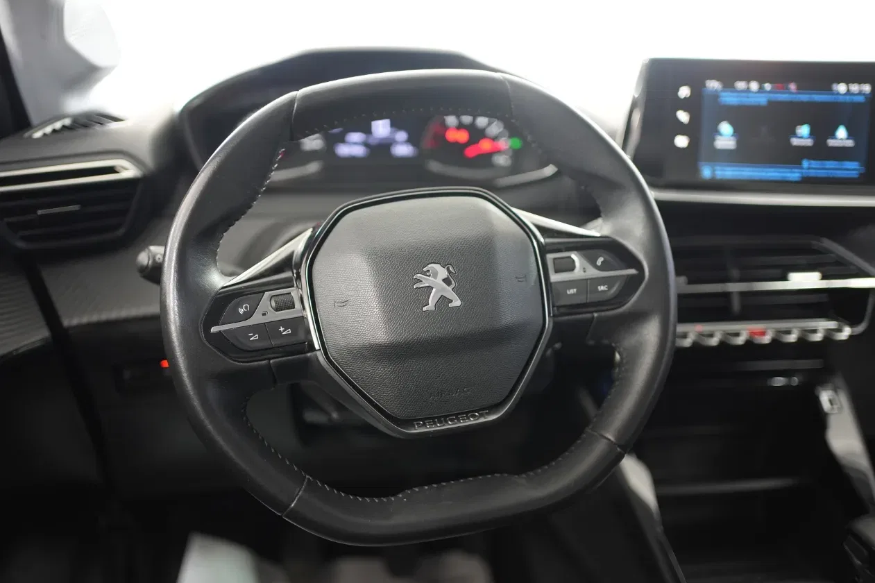Peugeot 208 BlueHDi 100 Stop&Start 5 porte Allure foto 11