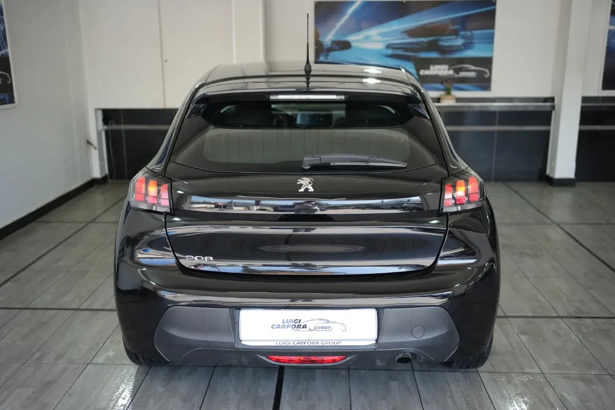 Peugeot 208 BlueHDi 100 Stop&Start 5 porte Allure foto 16