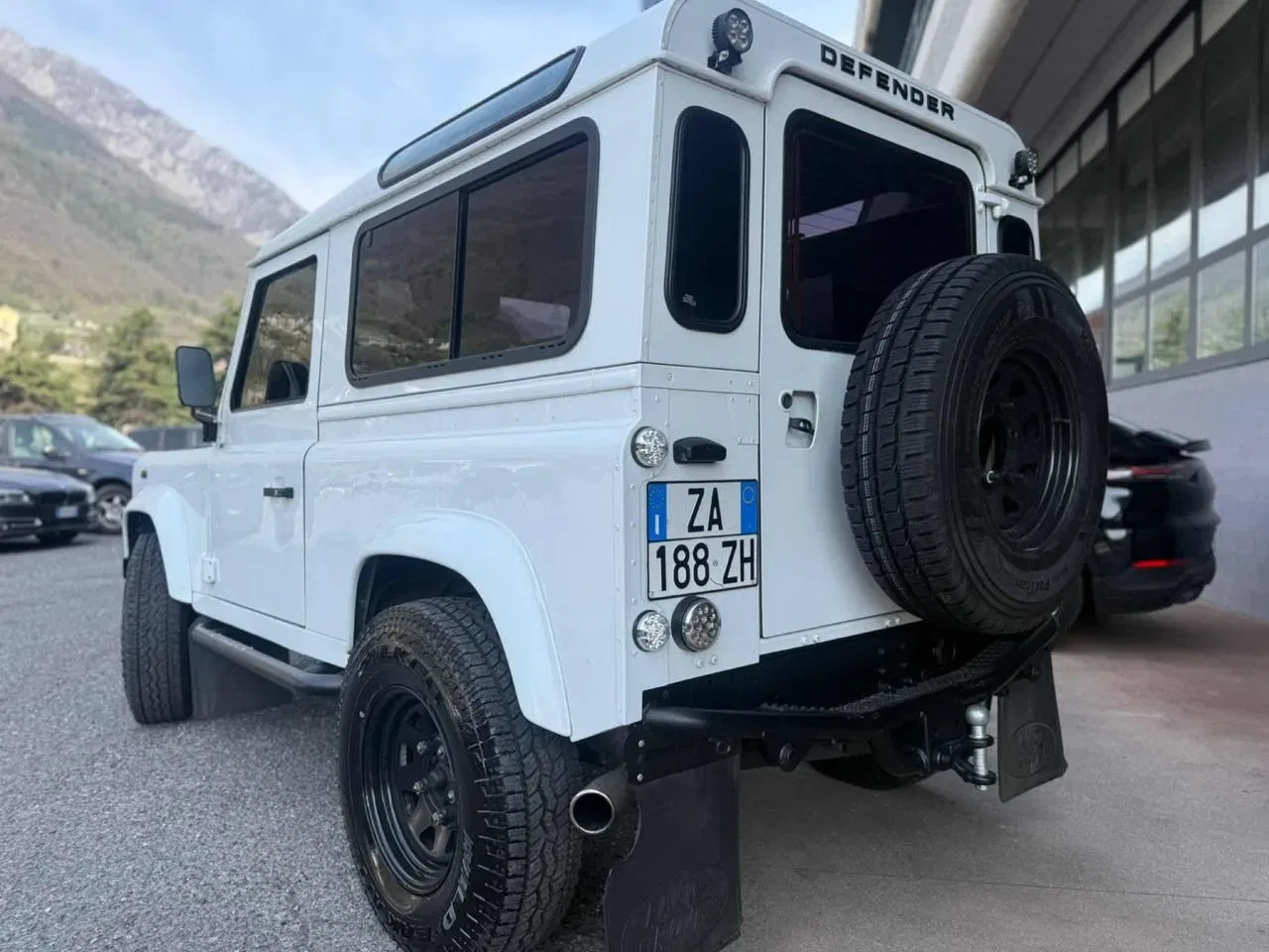 Land Rover Defender 2.2 TD4 Hard Top N1 foto 6