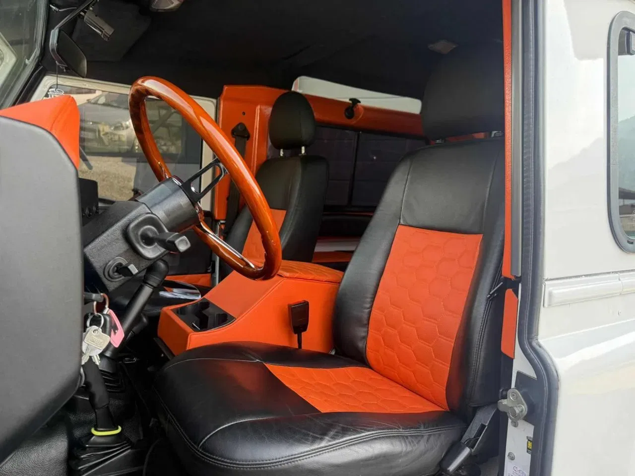 Land Rover Defender 2.2 TD4 Hard Top N1 foto 9
