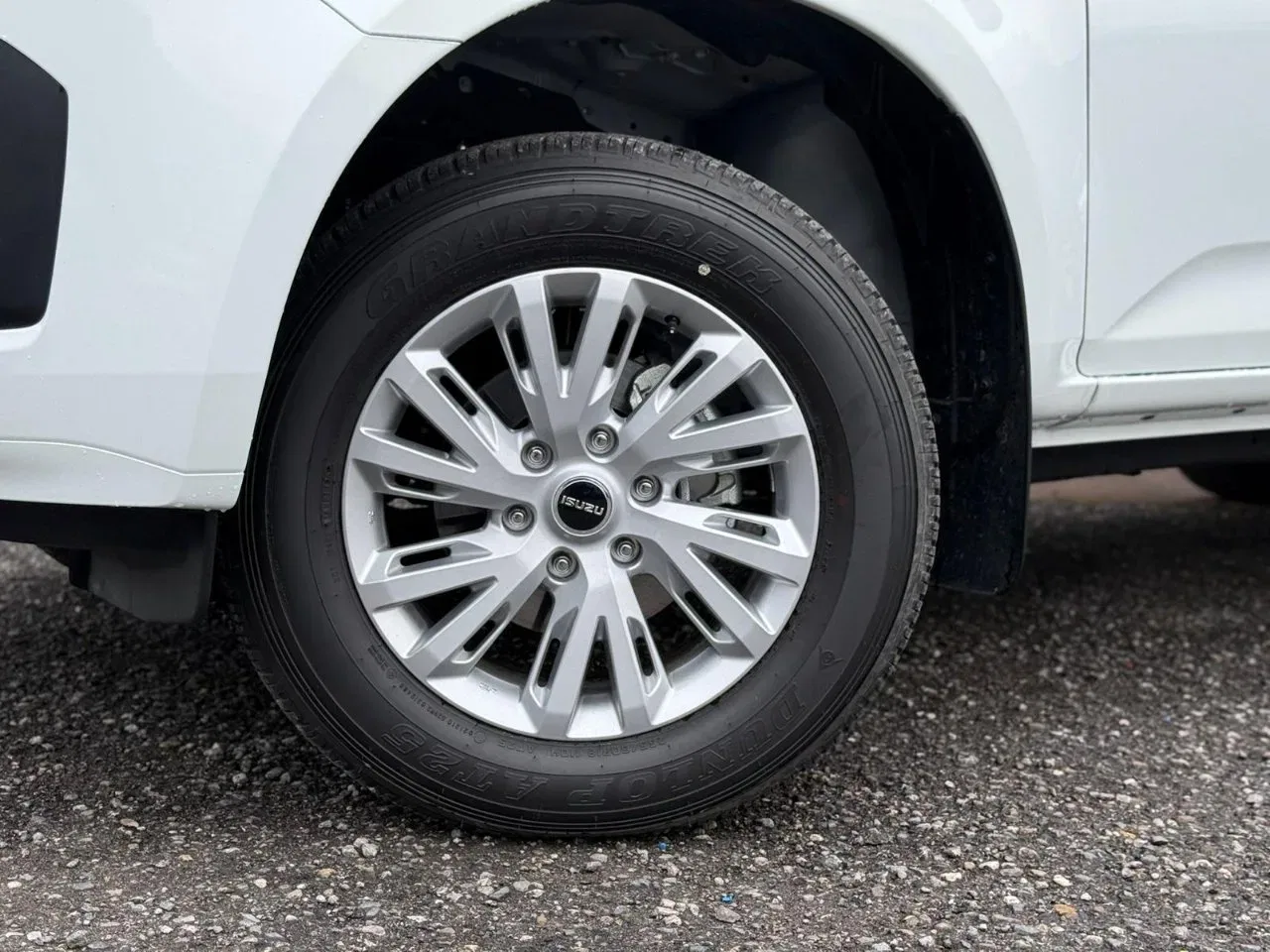Isuzu D-Max Crew D-Max 1.9 crew N60BB+ 4x4 auto foto 6