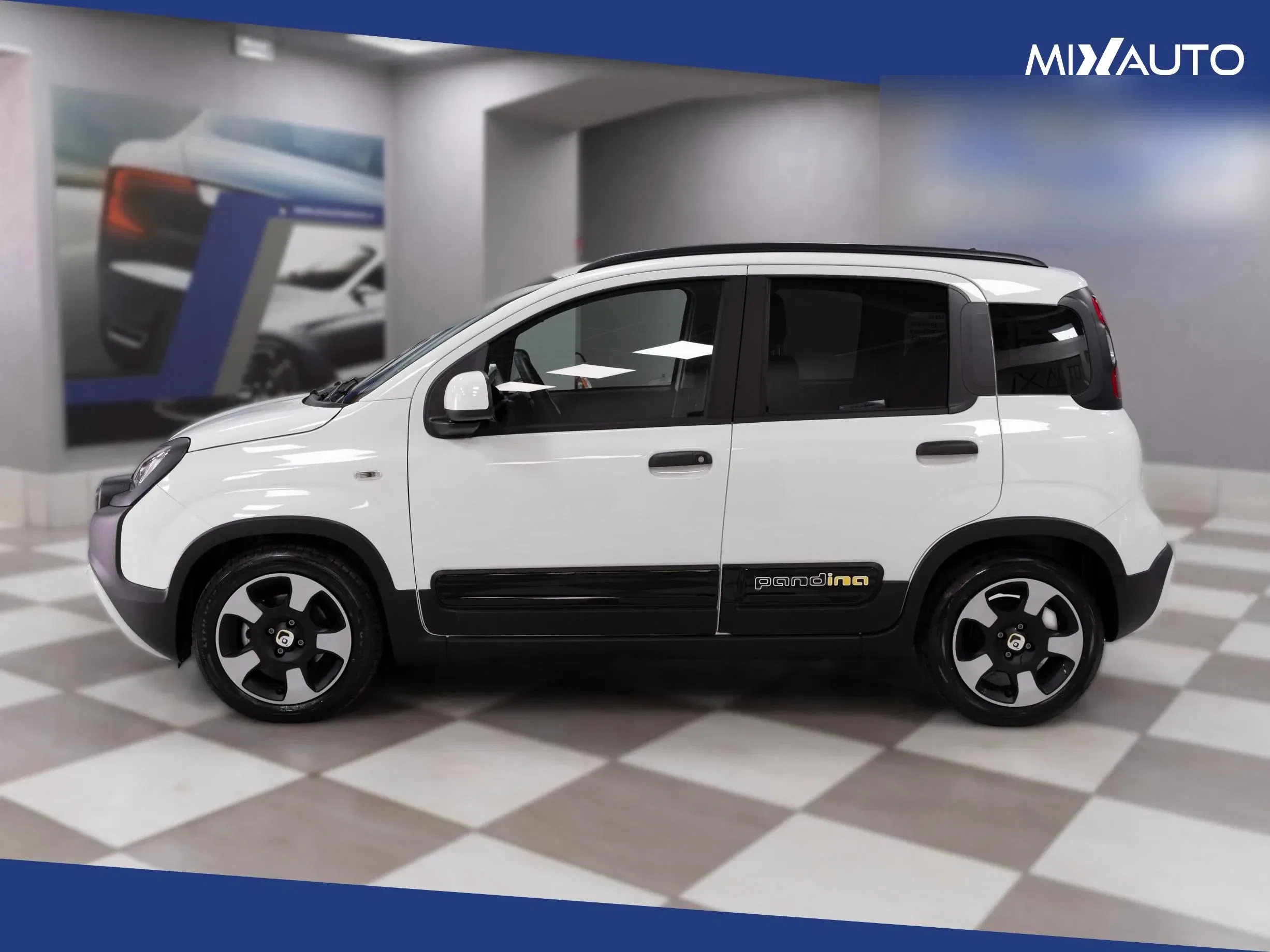 Fiat Panda Pandina Cross 1.0 Firefly Hybrid S&S 70CV foto 3
