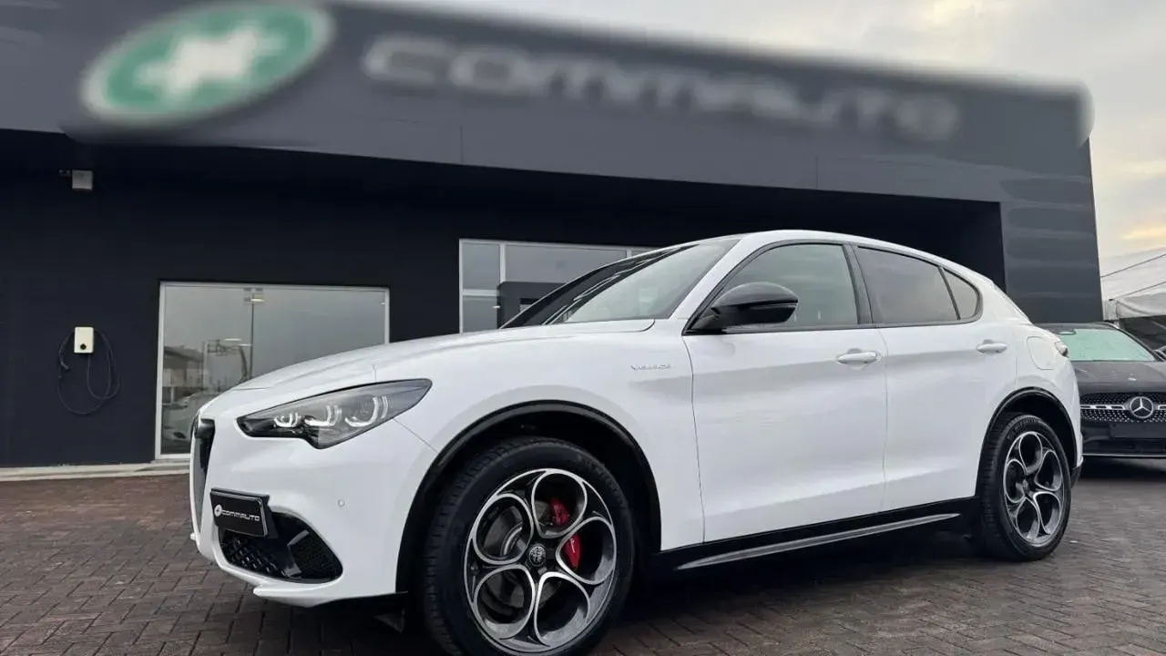 Alfa Romeo Stelvio 2.2 Turbodiesel 210 CV AT8 Q4 Veloce