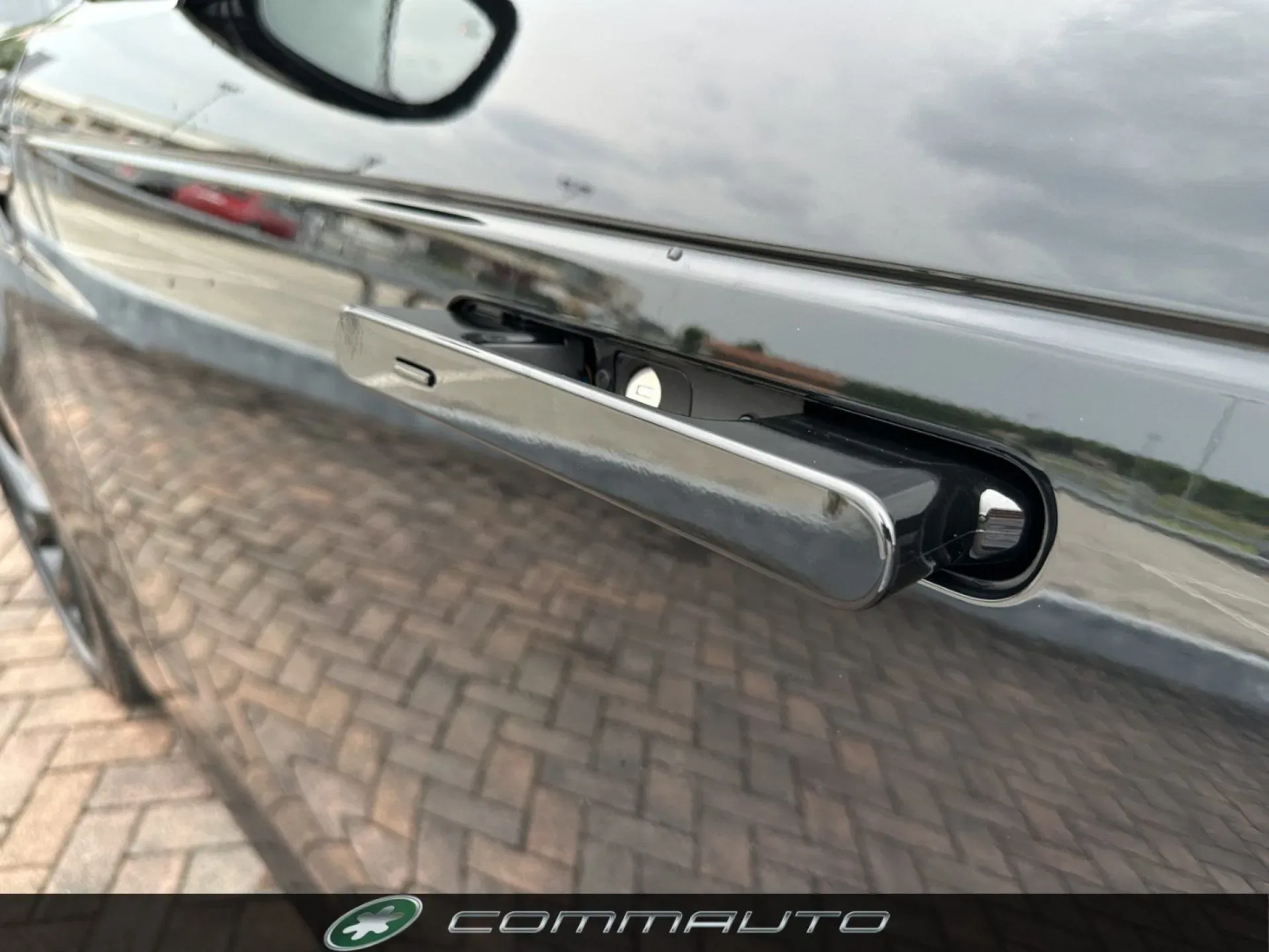 Land Rover Range Rover Sport 3.0D l6 300 CV Dynamic HSE foto 5