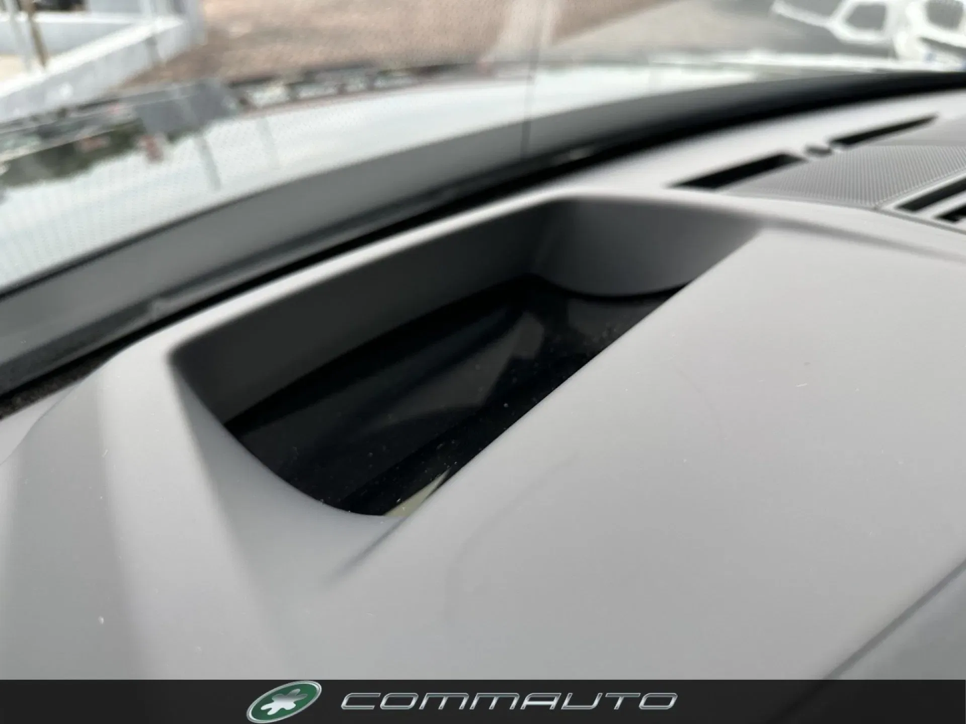 Land Rover Range Rover Sport 3.0D l6 300 CV Dynamic HSE foto 10