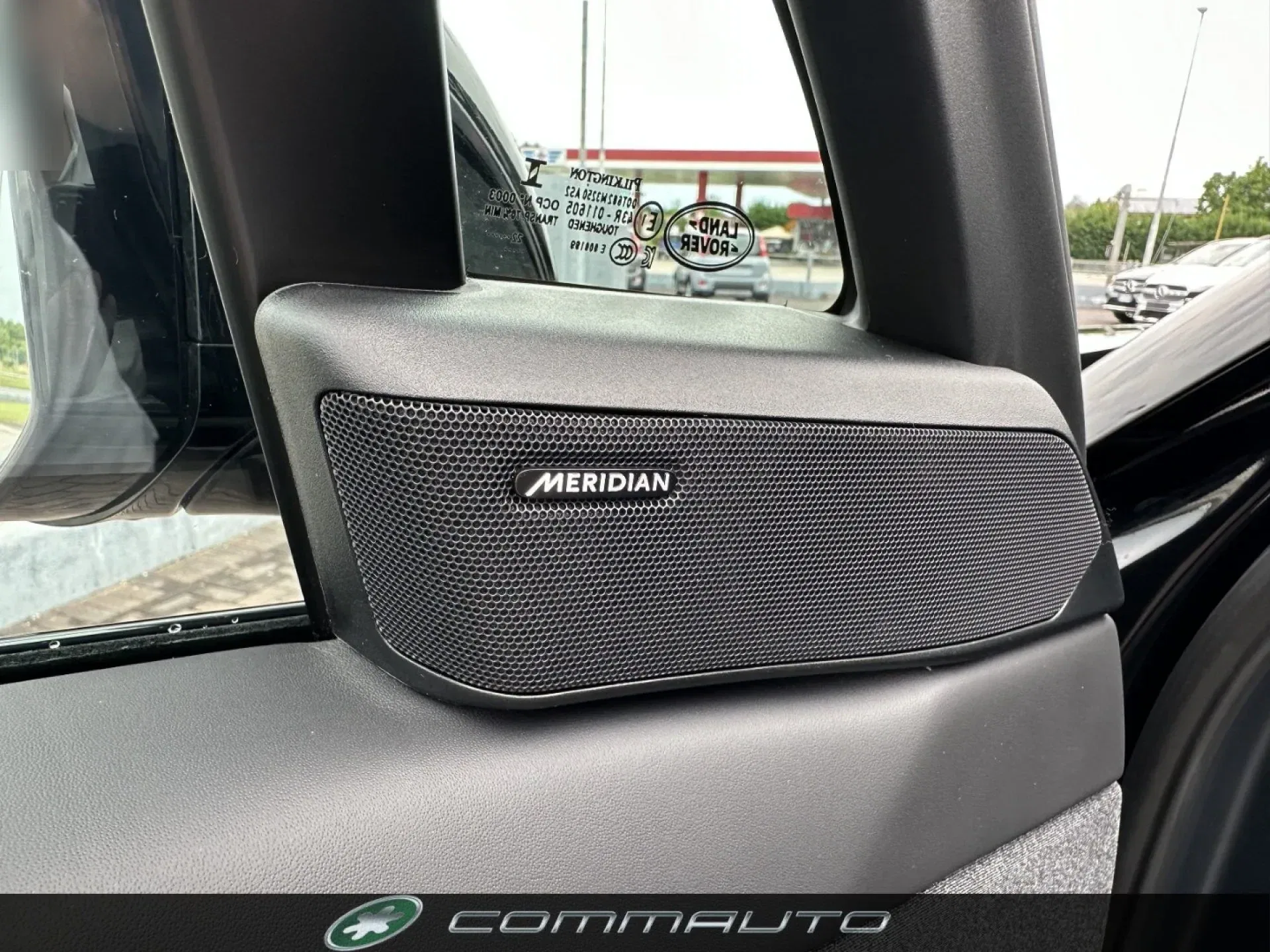 Land Rover Range Rover Sport 3.0D l6 300 CV Dynamic HSE foto 14