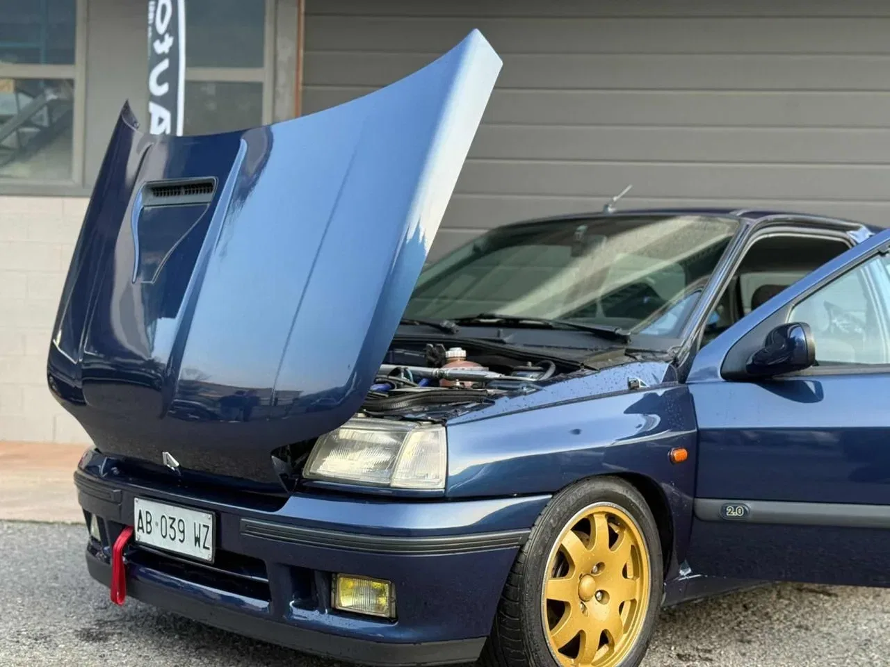 Renault Clio 2.0i 16V cat Williams foto 3