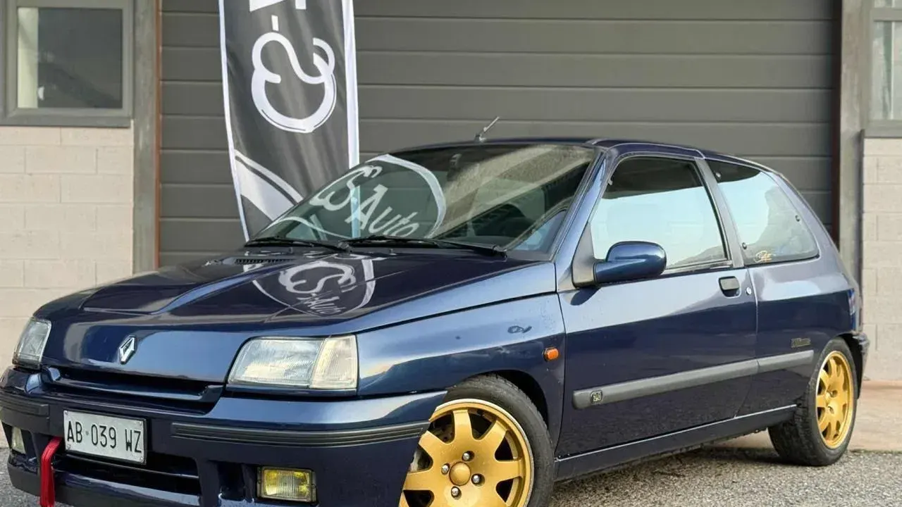 Renault Clio 2.0i 16V cat Williams