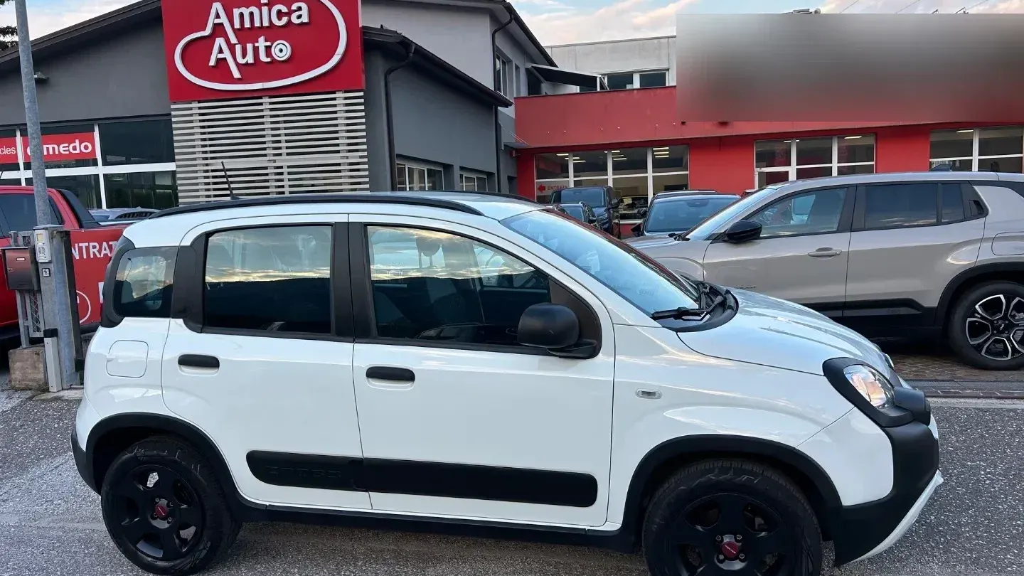 Fiat Panda 1.0 FireFly S&S Hybrid City Cross 5 POSTI