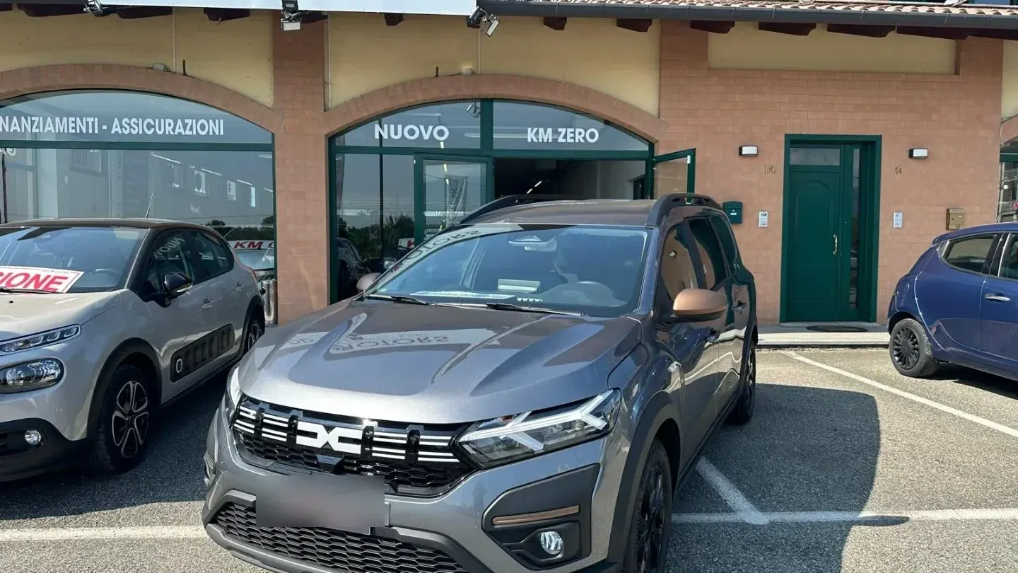 Dacia Jogger 1.6 Hybrid 140 5 posti Extreme *PROMO*