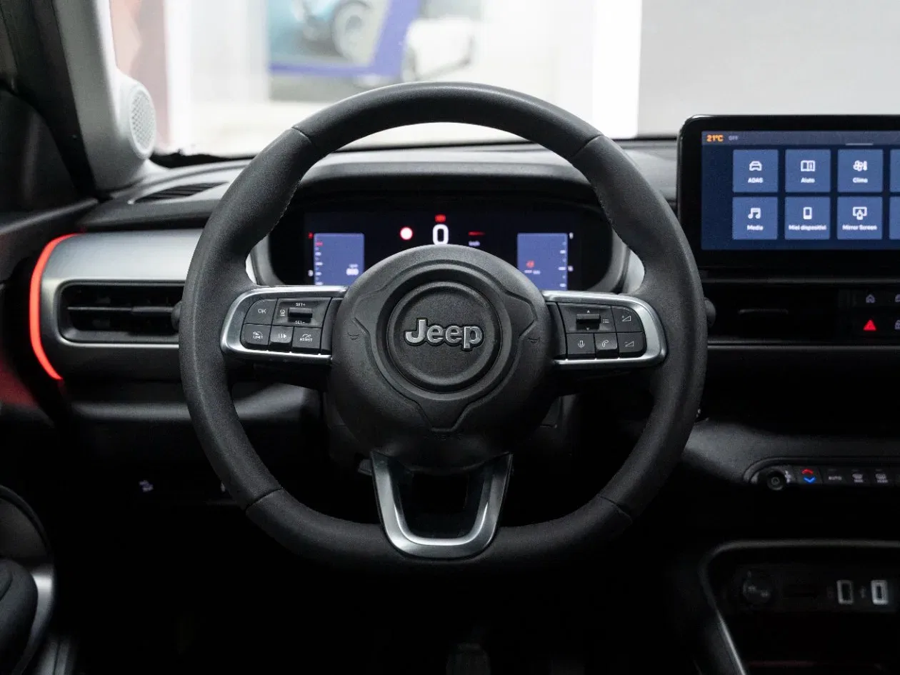 Jeep Avenger 1.2 Turbo Summit FWD 100CV foto 12