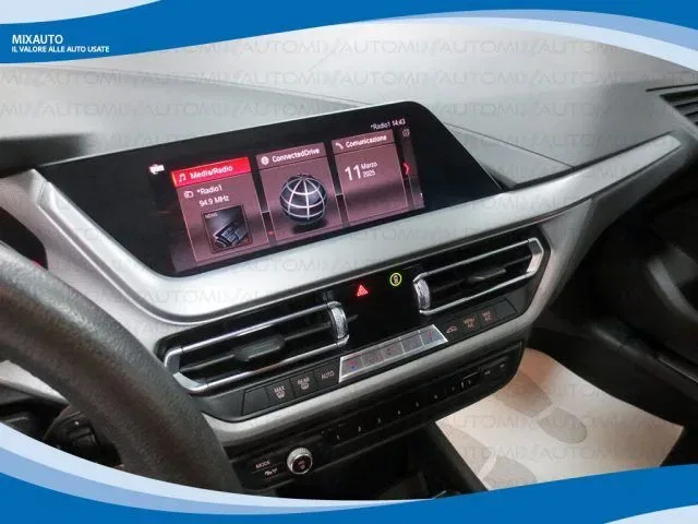 BMW 116 d 5 Porte Business Advantage AUT EU6 foto 5