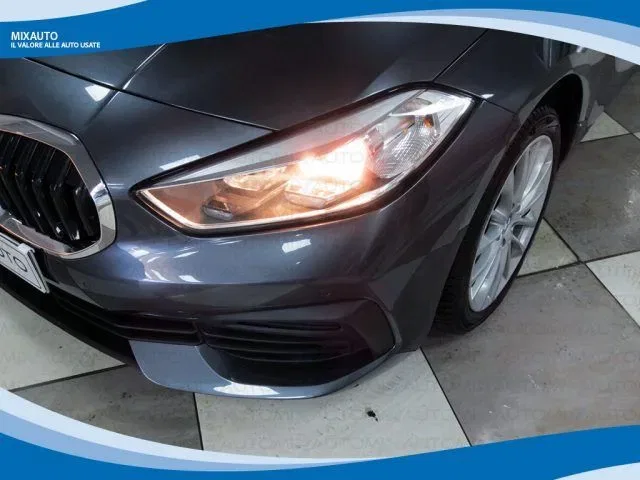 BMW 116 d 5 Porte Business Advantage AUT EU6 foto 10
