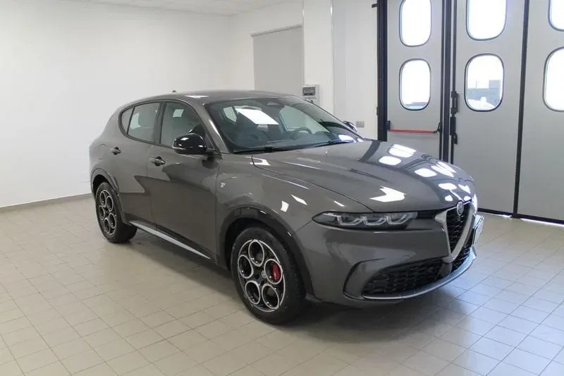 Alfa Romeo Tonale 1.6 diesel 130 CV TCT6 Ti foto 3