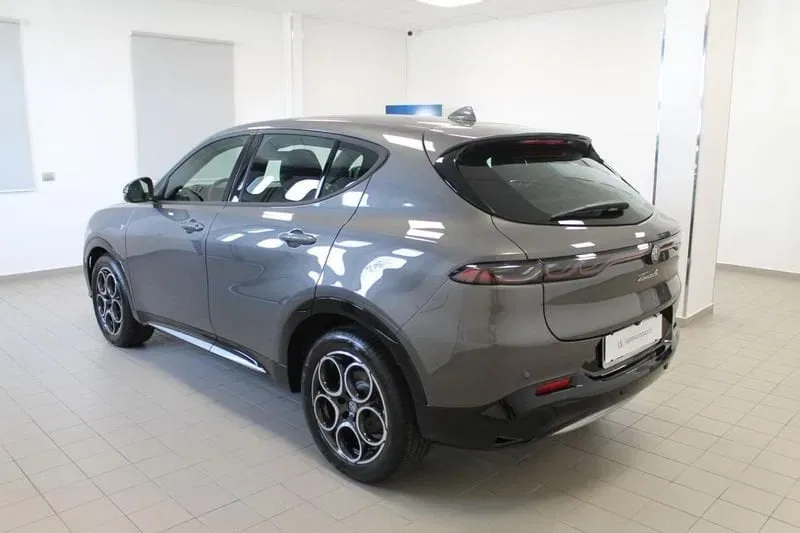 Alfa Romeo Tonale 1.6 diesel 130 CV TCT6 Ti foto 6