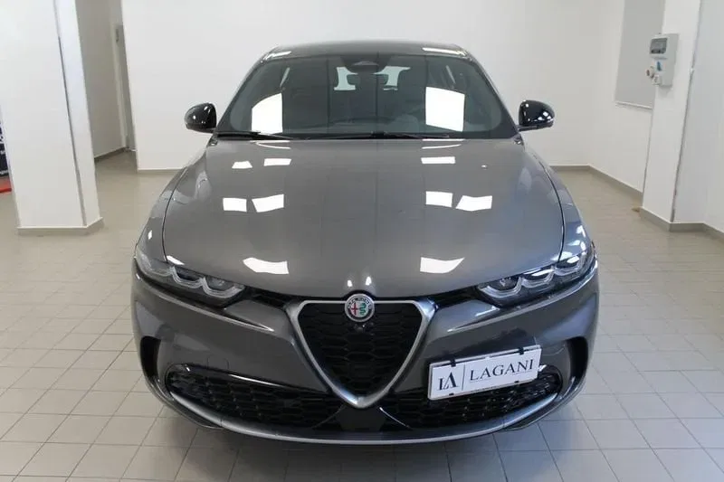 Alfa Romeo Tonale 1.6 diesel 130 CV TCT6 Ti foto 2