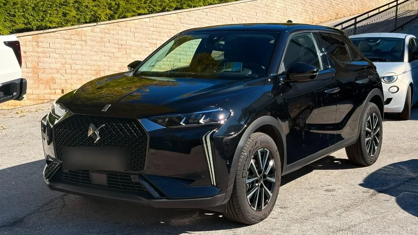 DS Automobiles DS 3 PureTech 100 Bastille Business