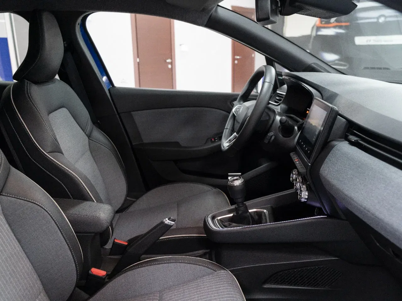 Renault Clio 1.0 TCE Techno GPL 90CV foto 14