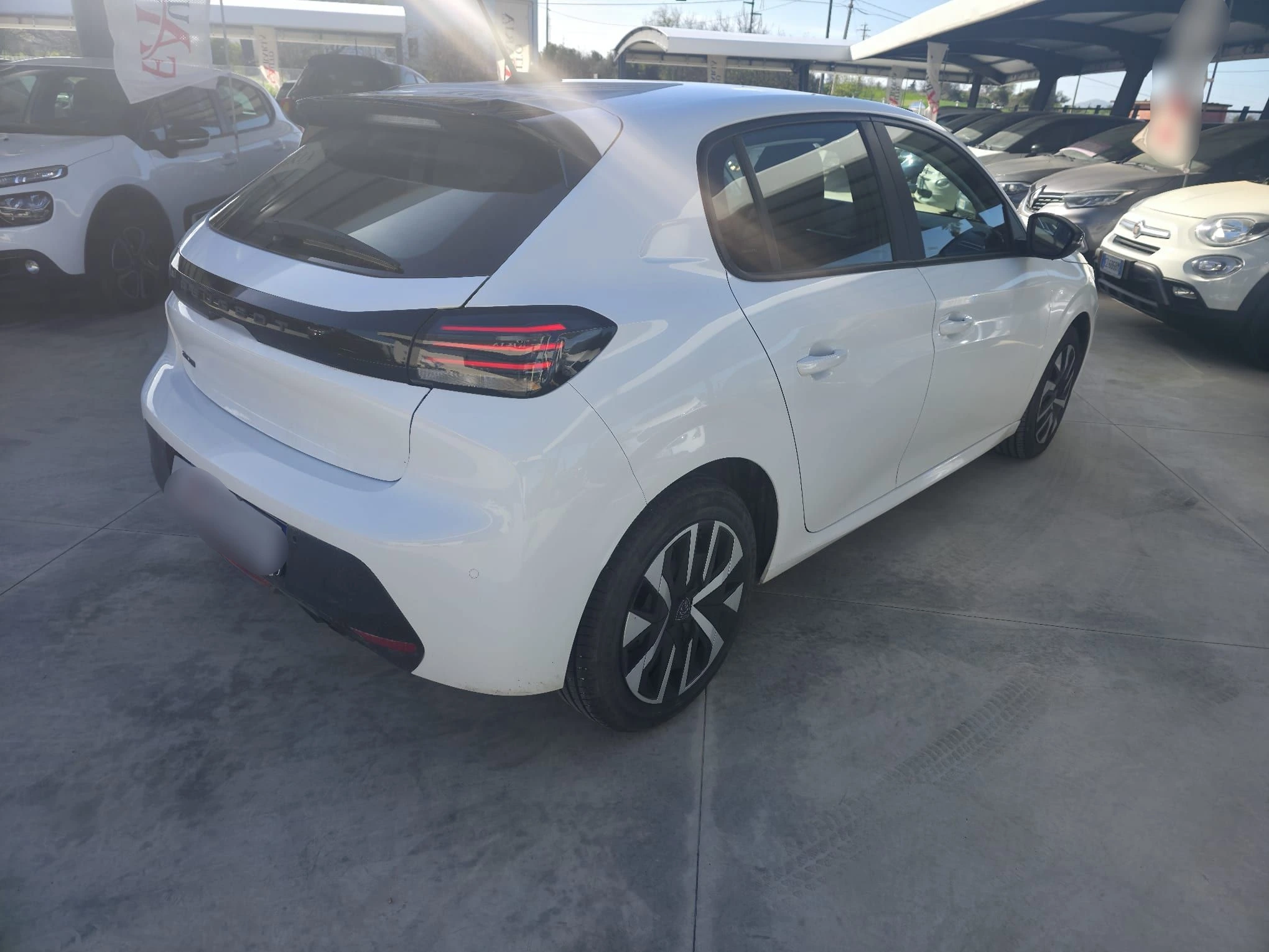 PEUGEUT 208 1,2 BENZINA foto 8