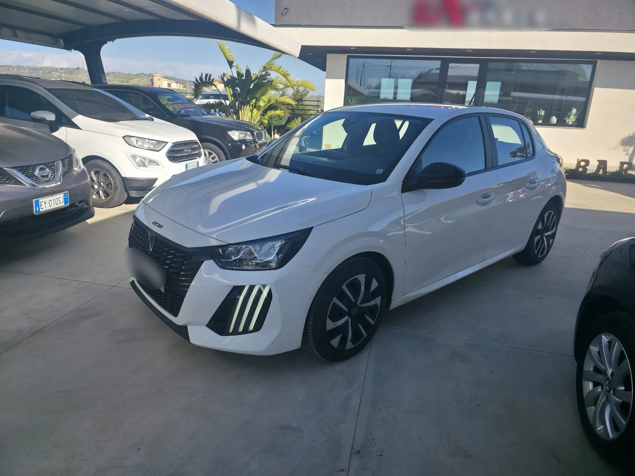 PEUGEUT 208 1,2 BENZINA foto 5