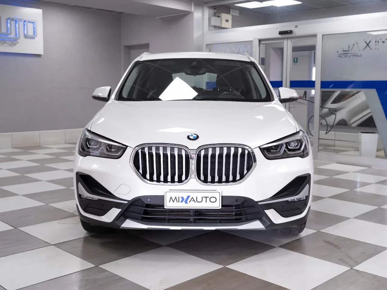 BMW X1 sDrive18d xLine Auto foto 2