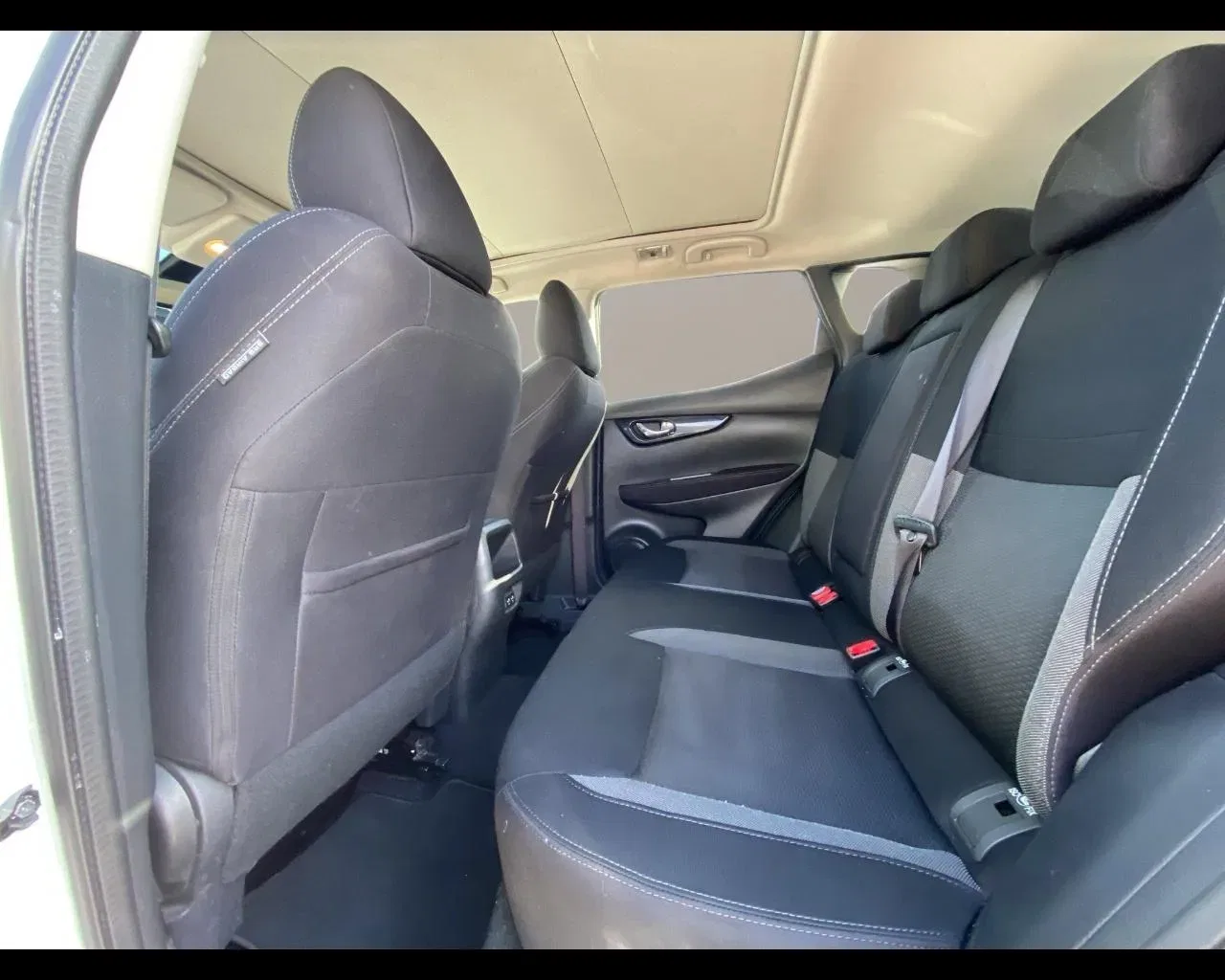 Nissan Qashqai 1.5 dCi 115 CV DCT N-Tec foto 16