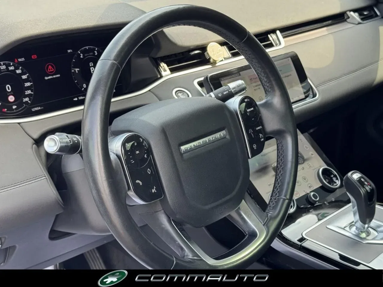 Land Rover Range Rover Evoque 2.0D I4 180 CV AWD Auto SE foto 10