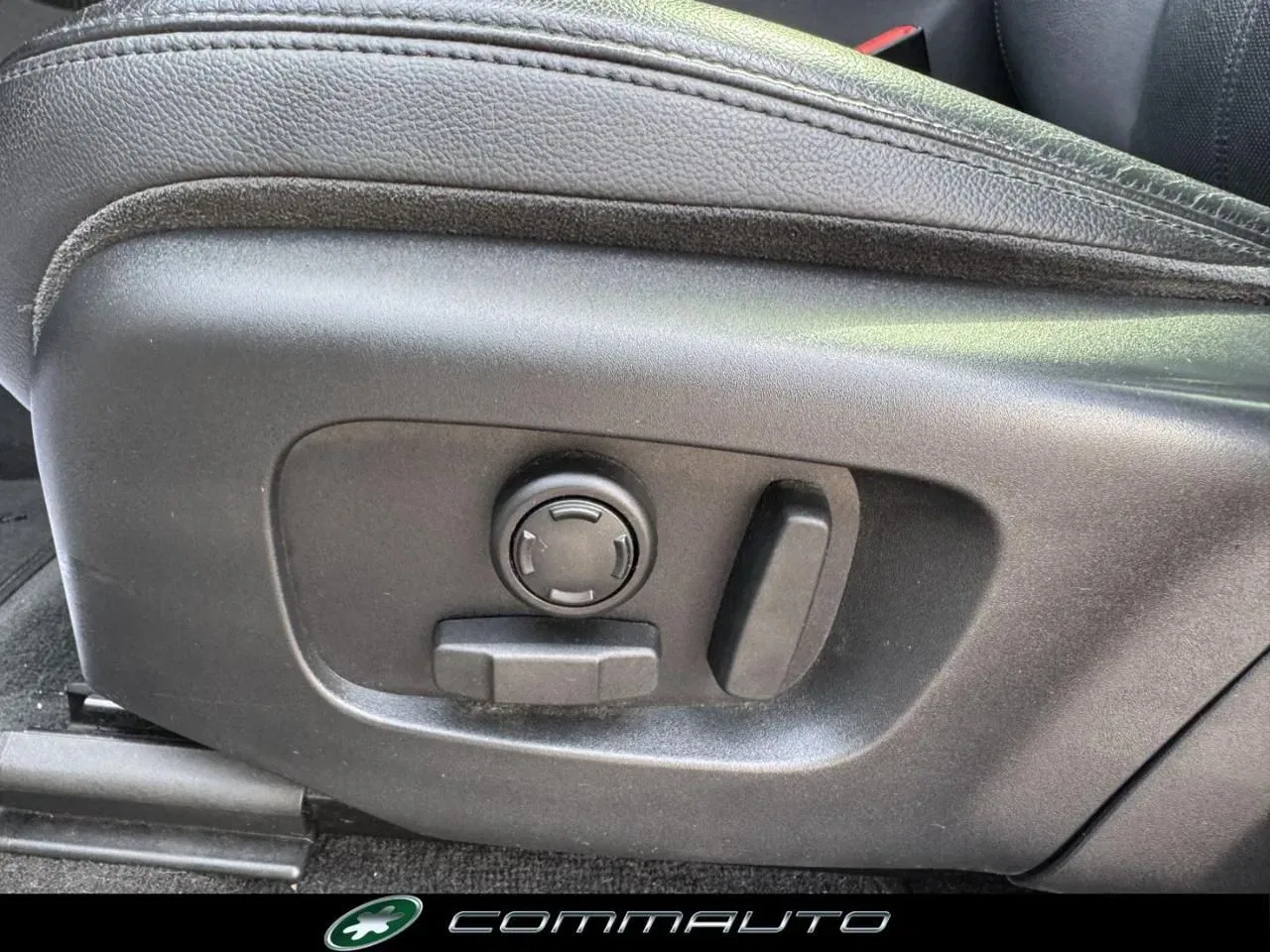 Land Rover Range Rover Evoque 2.0D I4 180 CV AWD Auto SE foto 13