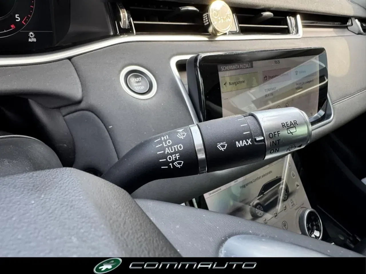 Land Rover Range Rover Evoque 2.0D I4 180 CV AWD Auto SE foto 16