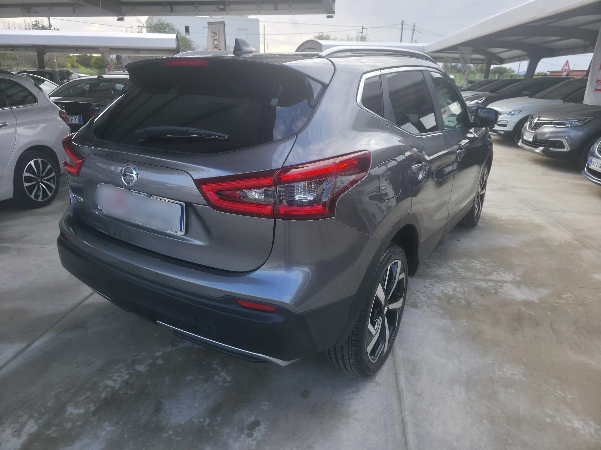 NISSAN QASHAI 1,6 DCI 13OCV 4X4 foto 7