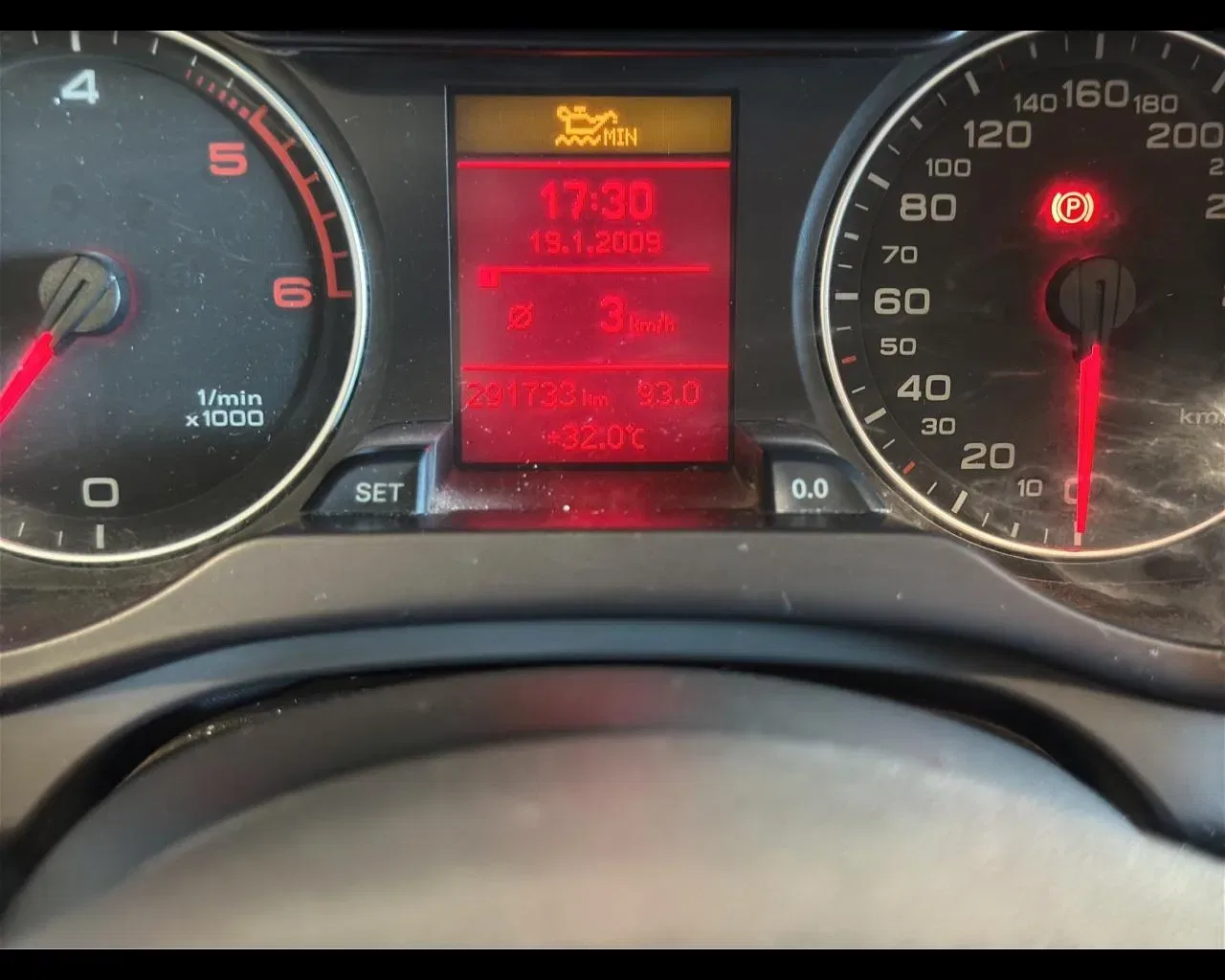 Audi A4 2.0 16V TDI Avant foto 10