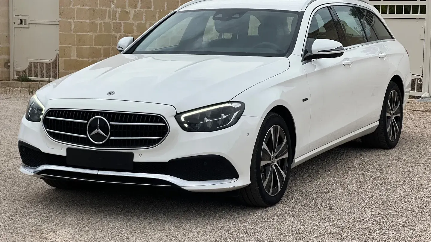 Mercedes-Benz E 300 de Auto EQ-Power Business Extra