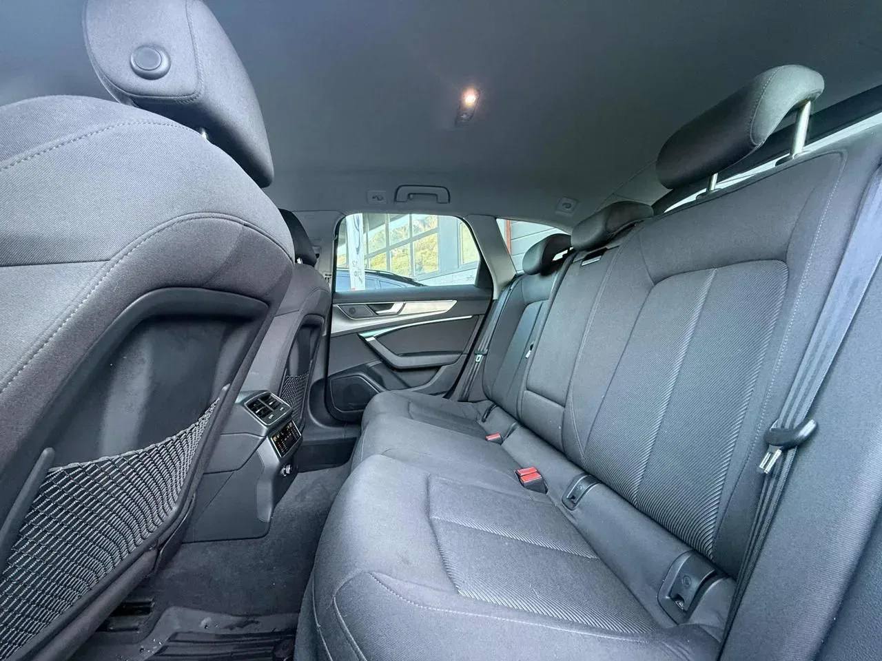 Audi A6 Avant 40 2.0 TDI quattro IVA ESPOSTA foto 18