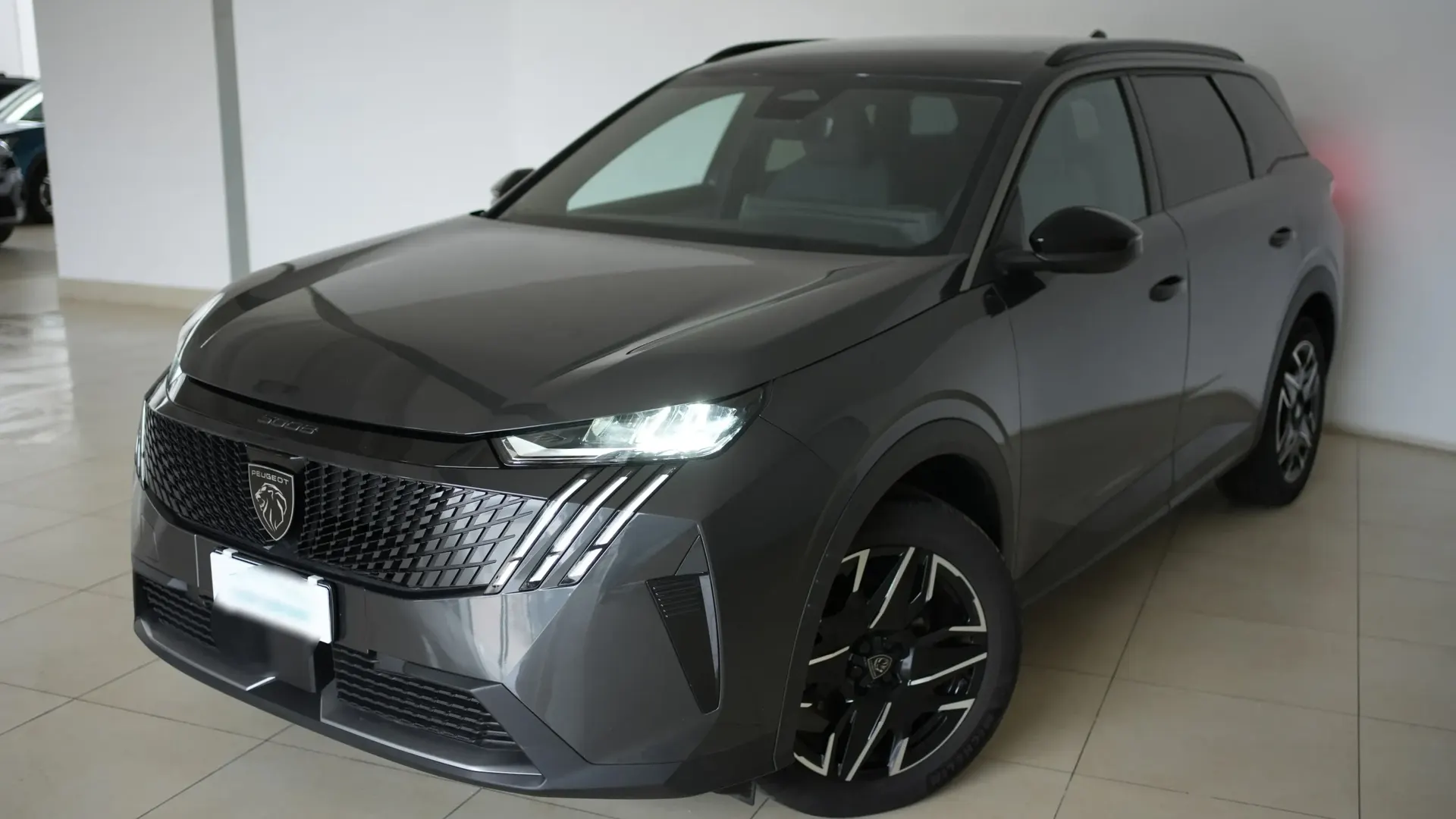 Peugeot 5008 Hybrid 145 e-DCS6 Allure 7Posti