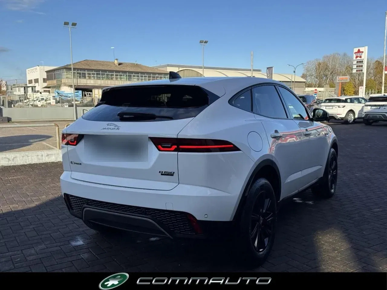 Jaguar E-Pace 2.0D 150 CV AWD aut. R-Dynamic S foto 4