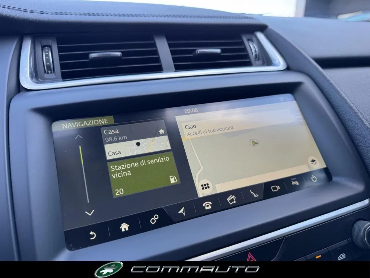 Jaguar E-Pace 2.0D 150 CV AWD aut. R-Dynamic S foto 28