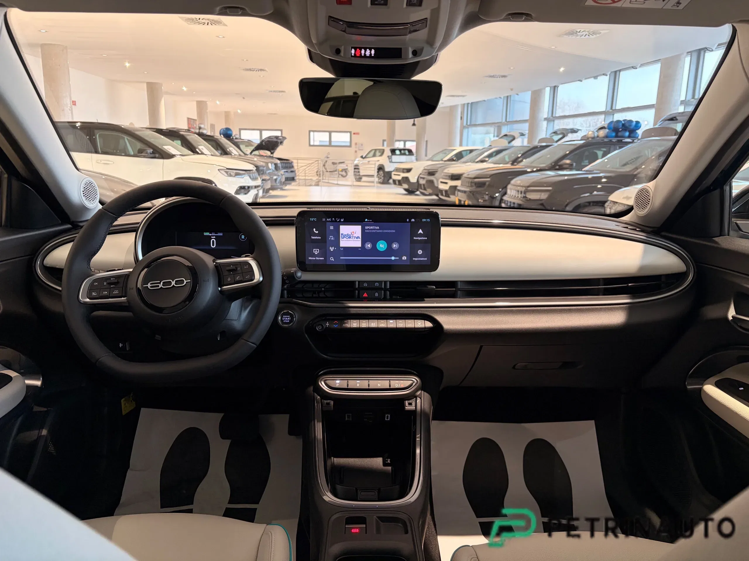 Fiat 600 1.2 hybrid La Prima 110cv auto Km.0 NAZIONALE foto 22