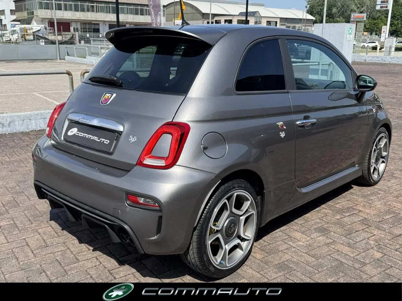 Abarth 595 1.4 Turbo T-Jet 145 CV foto 4